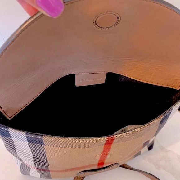 Burberry Small Milton House Check Crossbody Bag - Picture 10 of 16